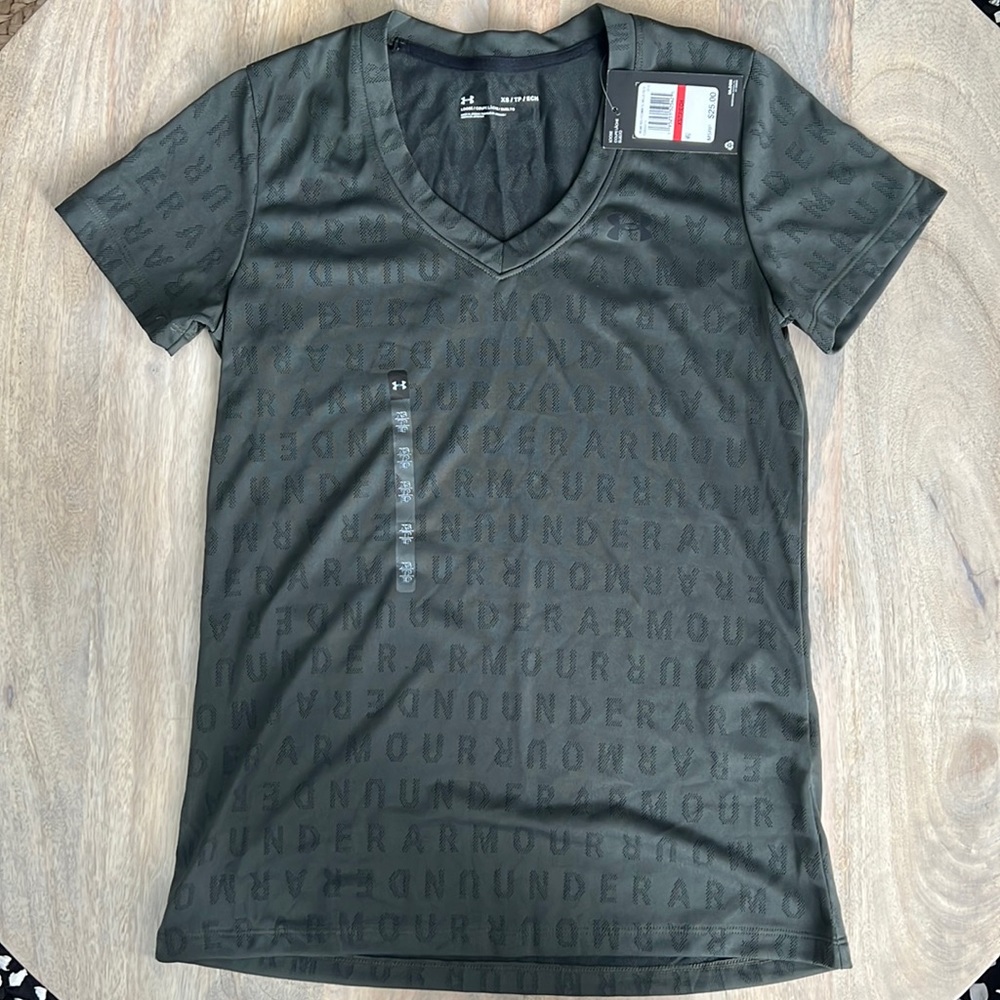 UNDER ARMOUR drifit t-shirt